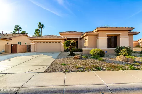 18082 N 167th Dr, Surprise, AZ 85374