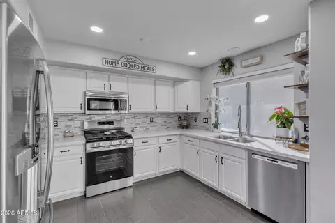 Kitchen - 309 E Ingram St, Mesa, AZ 85201 photo 4 of 4