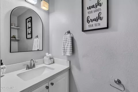 Bath - 309 E Ingram St, Mesa, AZ 85201 photo 1 of 4