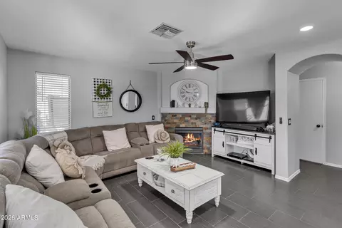Living - 309 E Ingram St, Mesa, AZ 85201 photo 3 of 5