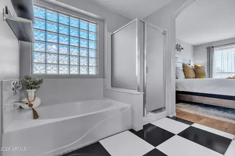 Bath - 309 E Ingram St, Mesa, AZ 85201 photo 3 of 4