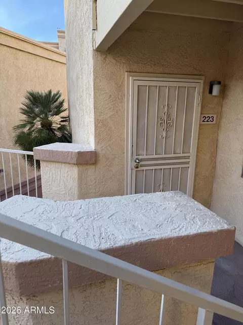 12221 W Bell Rd #223, Surprise, AZ 85378