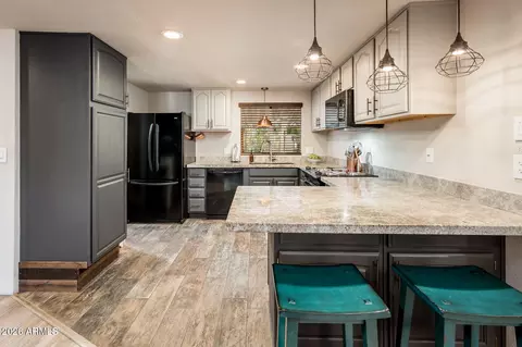 3508 E Beverly Ln, Phoenix, AZ 85032 photo 16