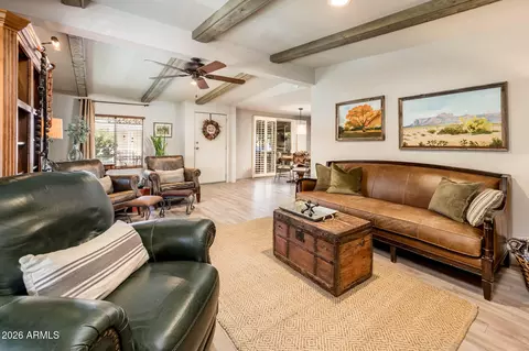 3508 E Beverly Ln, Phoenix, AZ 85032 photo 10