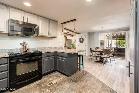 3508 E Beverly Ln, Phoenix, AZ 85032 photo 19