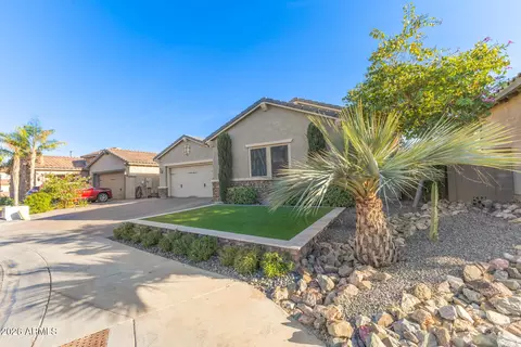 Exterior - 3249 E Nightingale Ln, Gilbert, AZ 85298 photo 7 of 23