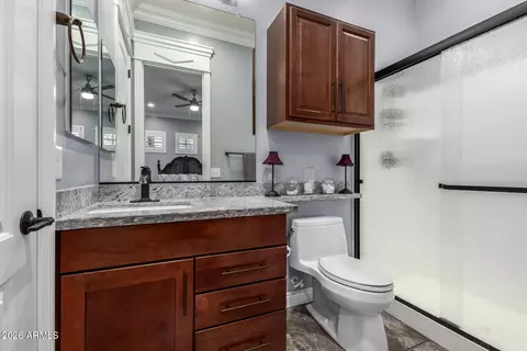 Bath - 3249 E Nightingale Ln, Gilbert, AZ 85298 photo 3 of 3