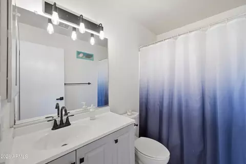 Bath - 2820 E Inverness Ave, Mesa, AZ 85204 photo 1 of 2