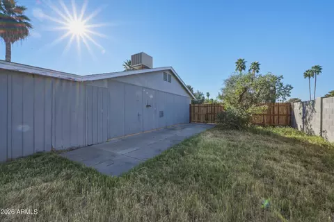 Exterior - 2820 E Inverness Ave, Mesa, AZ 85204 photo 6 of 7