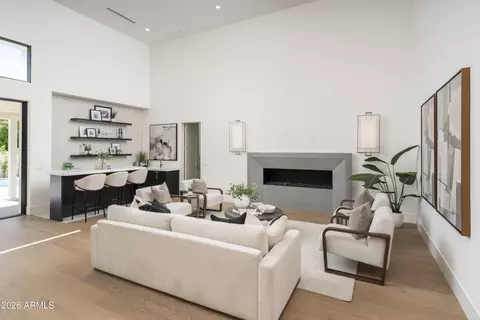 Living - 3923 E Heatherbrae Dr, Phoenix, AZ 85018 photo 1 of 2