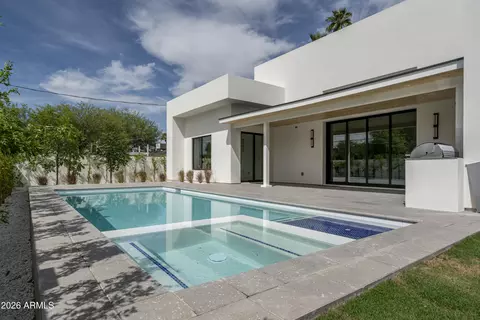 Exterior - 3923 E Heatherbrae Dr, Phoenix, AZ 85018 photo 7 of 9