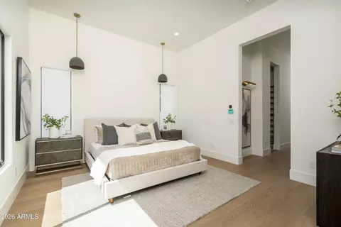 Bedroom - 3923 E Heatherbrae Dr, Phoenix, AZ 85018 photo 1 of 4