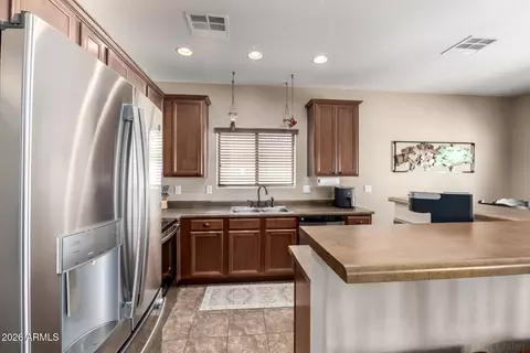 Kitchen - 2756 S Powell Rd, Apache Junction, AZ 85119 photo 3 of 3