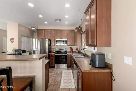 Kitchen - 2756 S Powell Rd, Apache Junction, AZ 85119 photo 2 of 3
