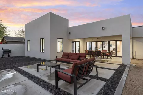 Exterior - 4639 E Osborn Rd, Phoenix, AZ 85018 photo 3 of 8