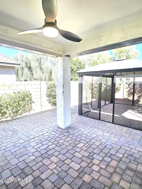 Exterior - 140 E Bernie Ln, Gilbert, AZ 85295 photo 4 of 12
