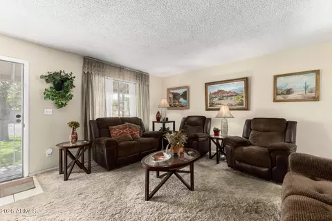 Living - 1554 W 5th Pl, Tempe, AZ 85281 photo 2 of 3