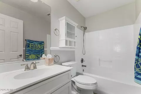 Bath - 313 E Sherri Dr, Gilbert, AZ 85296 photo 2 of 2