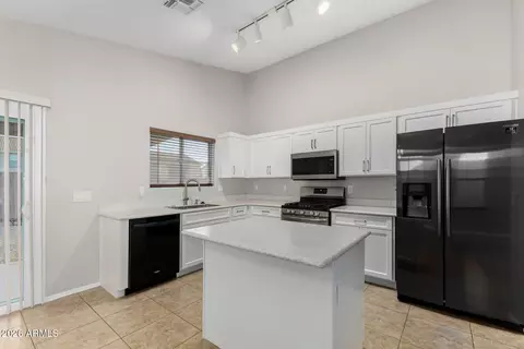 Kitchen - 313 E Sherri Dr, Gilbert, AZ 85296 photo 3 of 3