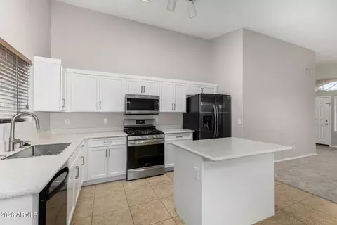 Kitchen - 313 E Sherri Dr, Gilbert, AZ 85296 photo 1 of 3
