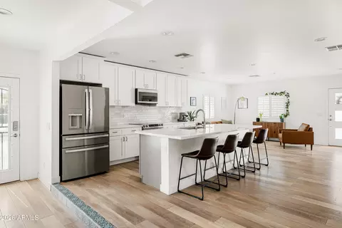 Kitchen - 4401 N 9th Ave, Phoenix, AZ 85013 photo 4 of 5