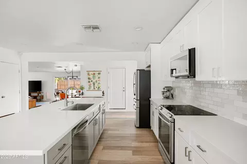 Kitchen - 4401 N 9th Ave, Phoenix, AZ 85013 photo 1 of 5
