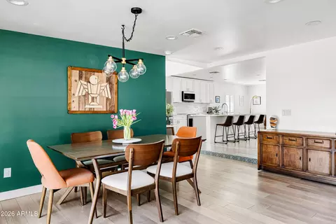 Dining - 4401 N 9th Ave, Phoenix, AZ 85013 photo 1 of 2