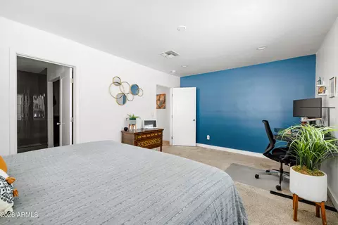 Bedroom - 4401 N 9th Ave, Phoenix, AZ 85013 photo 2 of 4
