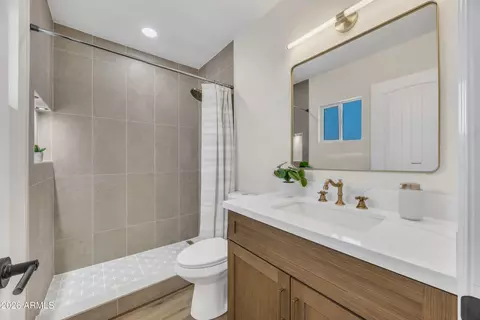 Bath - 1743 E Irwin Ave, Mesa, AZ 85204 photo 1 of 3