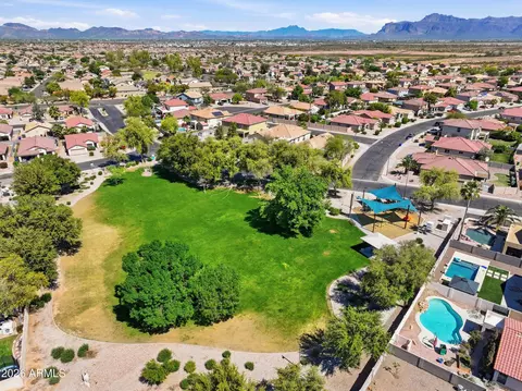 View/Area - 11450 E Quicksilver Ave, Mesa, AZ 85212 photo 5 of 10