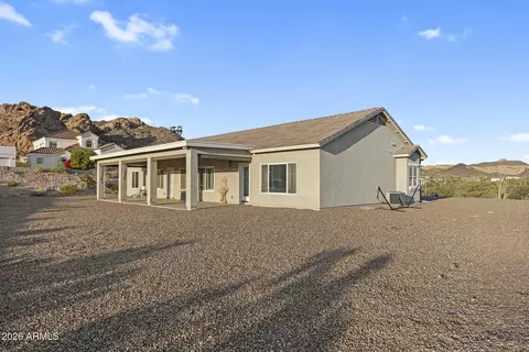 Exterior - 203 E Saddle Butte St, Apache Junction, AZ 85119 photo 9 of 10