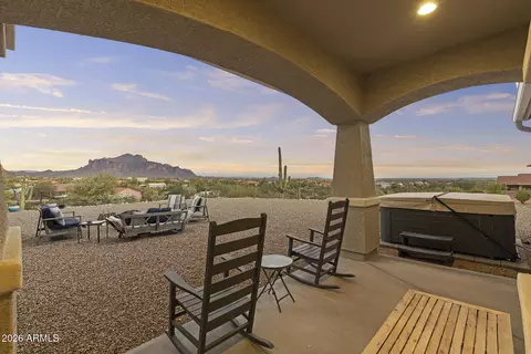 Exterior - 203 E Saddle Butte St, Apache Junction, AZ 85119 photo 4 of 10