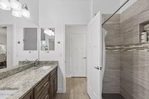 Bath - 203 E Saddle Butte St, Apache Junction, AZ 85119 photo 2 of 4