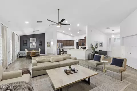 Living - 203 E Saddle Butte St, Apache Junction, AZ 85119 photo 3 of 3
