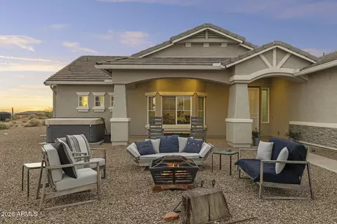 Exterior - 203 E Saddle Butte St, Apache Junction, AZ 85119 photo 3 of 10