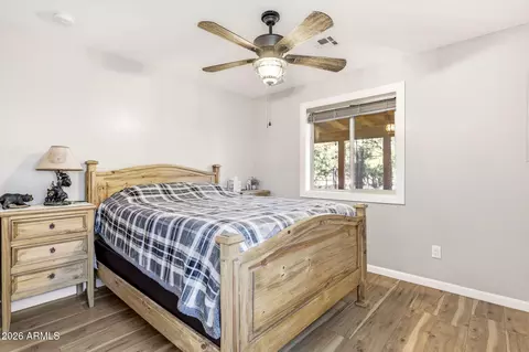 Bedroom - 2900 Long Rifle Pl, Overgaard, AZ 85933 photo 3 of 3