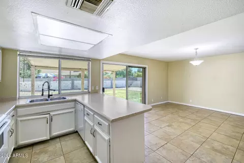 1064 E Hoover Ave, Mesa, AZ 85204 photo 3