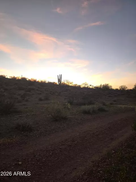 43325 N Castle Hot Springs Rd #'-', Morristown, AZ 85342