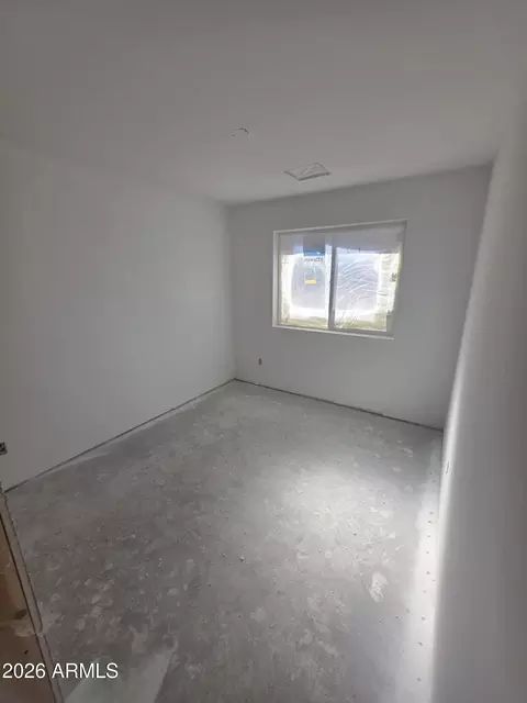 503 S Essex Ln, Mesa, AZ 85208