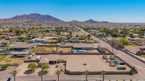 View/Area - 2813 E Cedar Waxwing Dr, Gilbert, AZ 85298 photo 1 of 6
