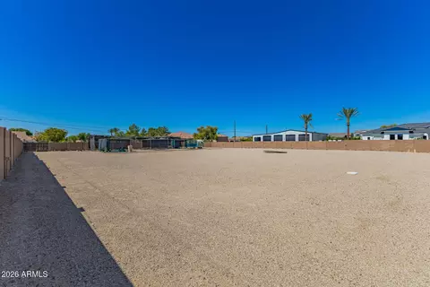 Exterior - 2813 E Cedar Waxwing Dr, Gilbert, AZ 85298 photo 6 of 8