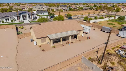 View/Area - 2813 E Cedar Waxwing Dr, Gilbert, AZ 85298 photo 4 of 6