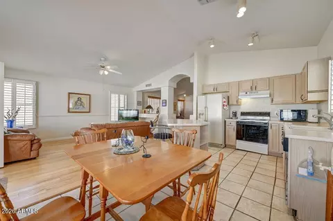 Dining - 4626 E Charleston Ave, Phoenix, AZ 85032 photo 1 of 2