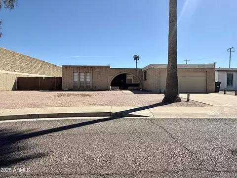 3329 E Charter Oak Rd, Phoenix, AZ 85032