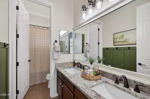 Bath - 2482 E Plum St, Gilbert, AZ 85298 photo 2 of 3