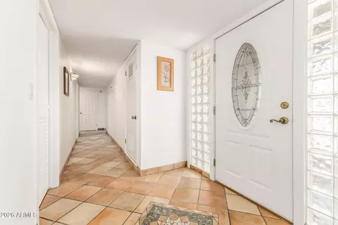Entry Way - 223 E Concorda Dr, Tempe, AZ 85282 photo 1 of 1