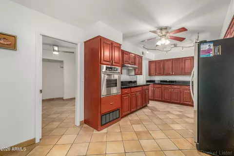 Kitchen - 223 E Concorda Dr, Tempe, AZ 85282 photo 1 of 4