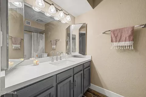 Bath - 1301 S Hall --, Mesa, AZ 85204 photo 4 of 5