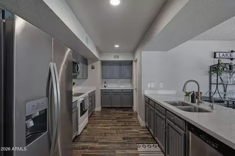 Kitchen - 1301 S Hall --, Mesa, AZ 85204 photo 4 of 5