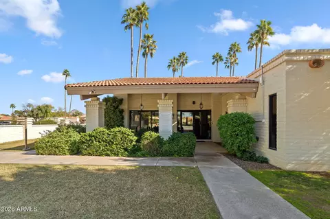 Exterior - 114 E San Miguel Ave, Phoenix, AZ 85012 photo 9 of 10